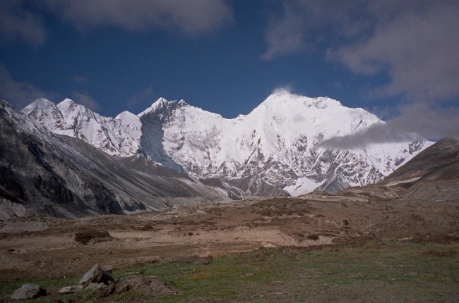 Book Everest Kangshung Face Trek